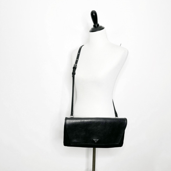 Matt & Nat Daisy Vegan Faux Leather Crossbody Clutch Cerise Black Removable Stra - Picture 1 of 7